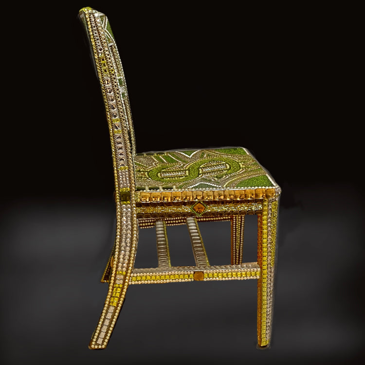 THE MONEY CHAIR BY LESLIE HAMEL