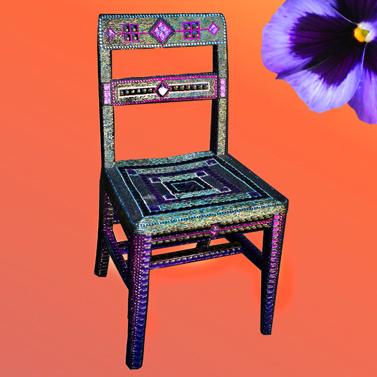 THE PEACOCK CHAIR BY LESLIE HAMEL